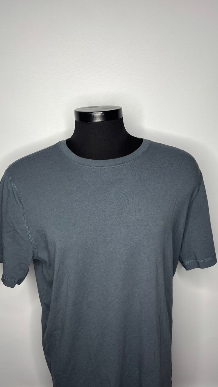 Vuori Tuvalu Shirt Performance Quick Dry Lightweight Blend Mens Large